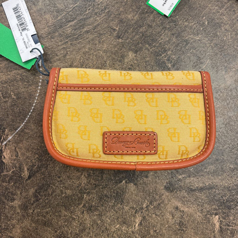 Dooney & Bourke ACCESSORIES / SUNGLASSES