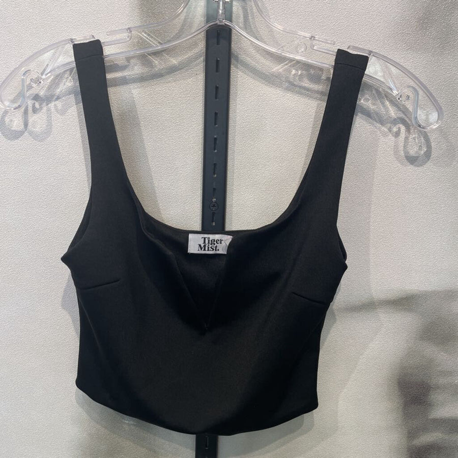 TIGER MIST. WOMEN'S TOPS XS