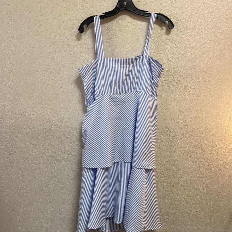 LISTICLE WOMEN'S DRESSES M