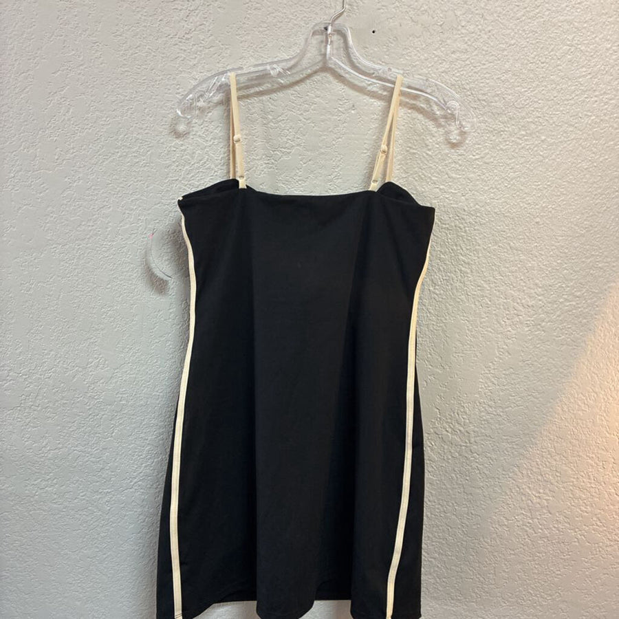 WOMEN'S DRESSES L