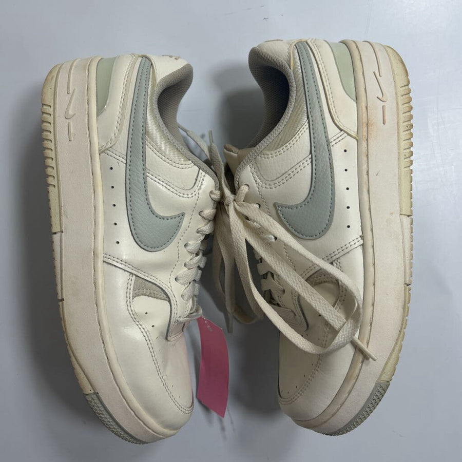 NIKE WOMEN'S FOOTWEAR 8.5