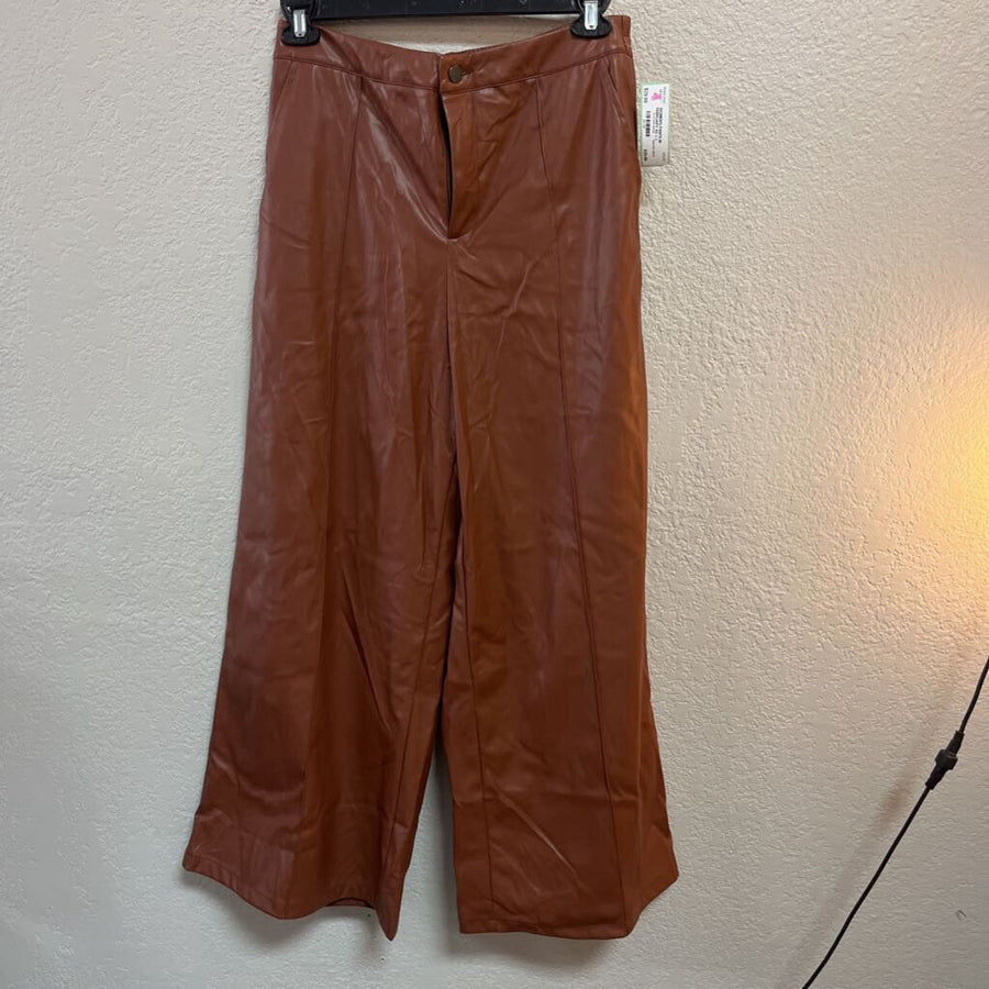 IN FEBRUARY WOMEN'S PANTS L