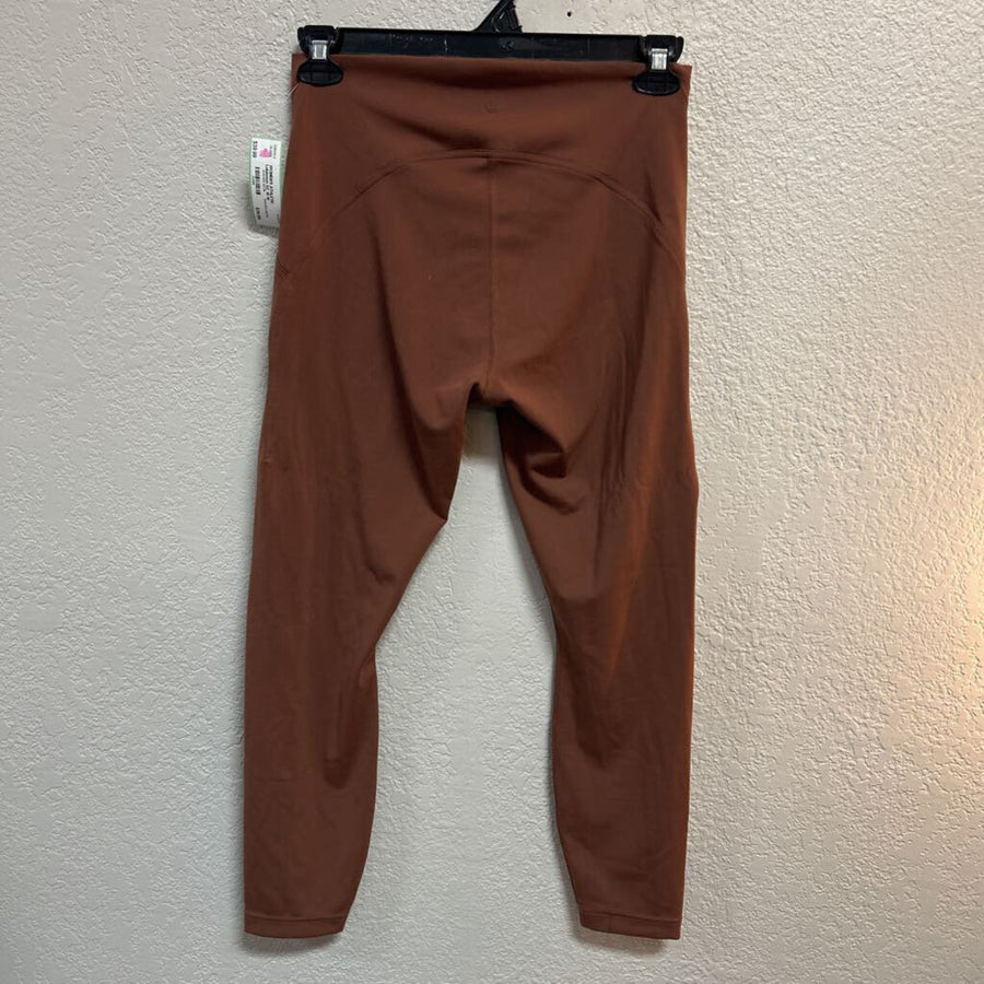Lululemon WOMEN'S ATHLETIC 10