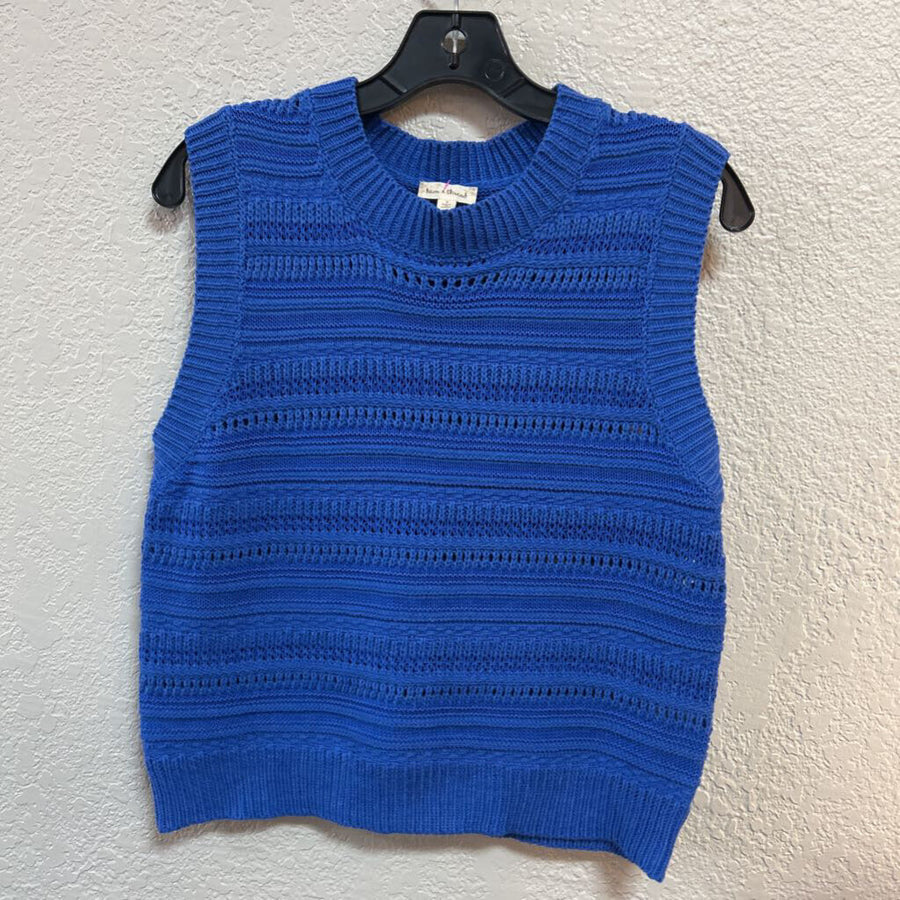 Hem & Thread WOMEN'S TOPS S