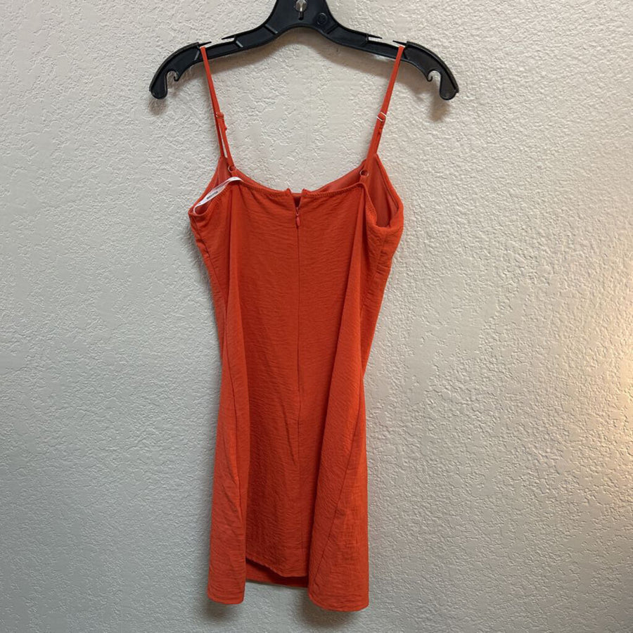 WOMEN'S DRESSES S