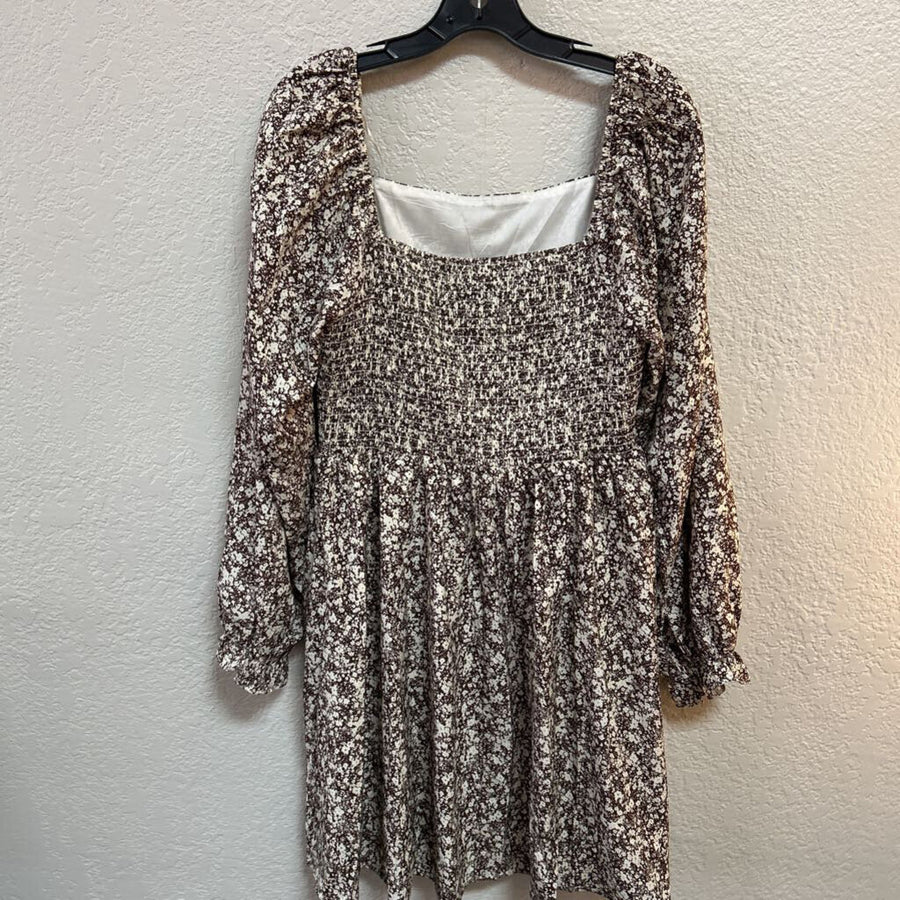 IN FEBRUARY WOMEN'S DRESSES L