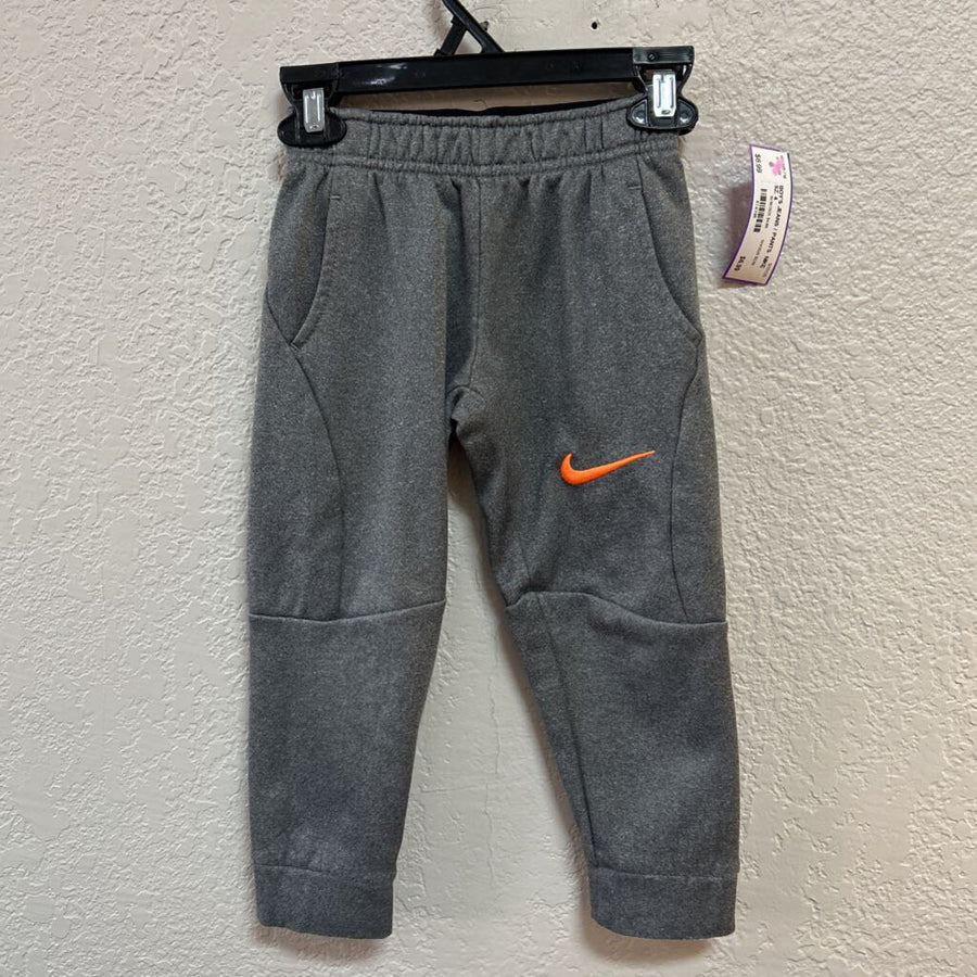 NIKE BOY'S JEANS / PANTS