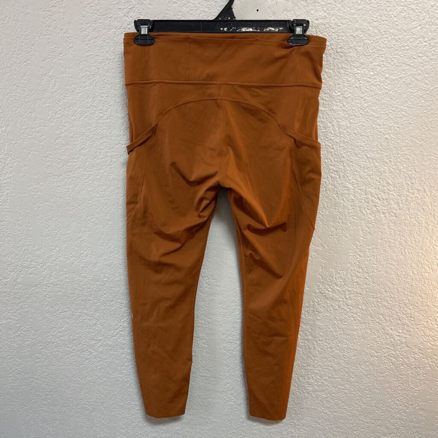 Lululemon WOMEN'S ATHLETIC 12