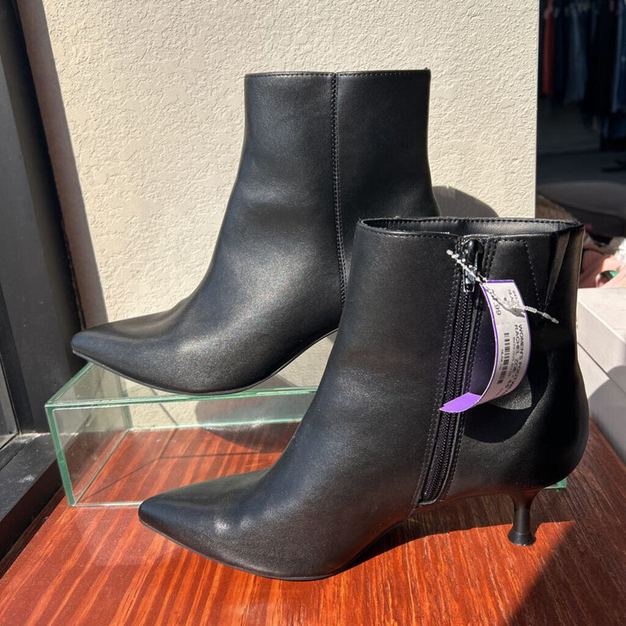 RACHEL ZOE WOMEN'S FOOTWEAR 8.5