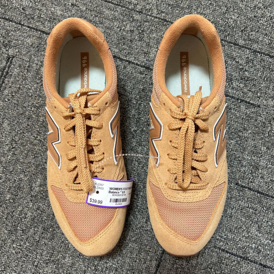 New Balance WOMEN'S FOOTWEAR 9.5