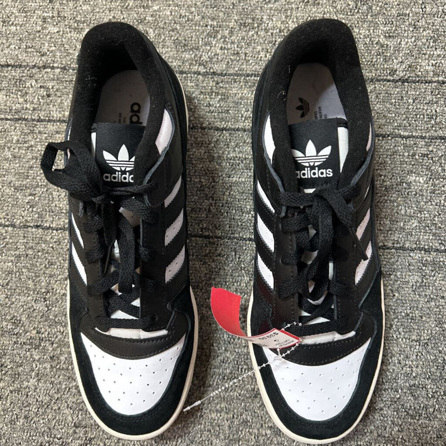 Adidas WOMEN'S FOOTWEAR 9.5