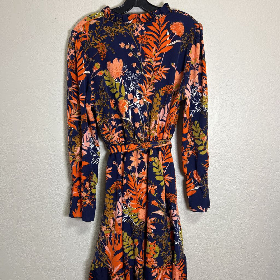 WOMEN'S DRESSES XL