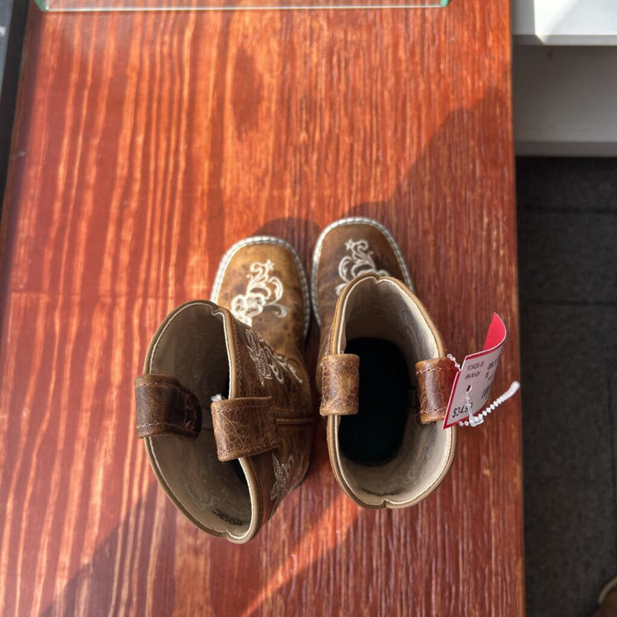 Shyanne GIRL'S FOOTWEAR 10