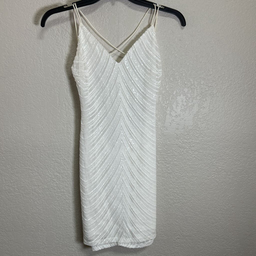 lovely day WOMEN'S DRESSES L
