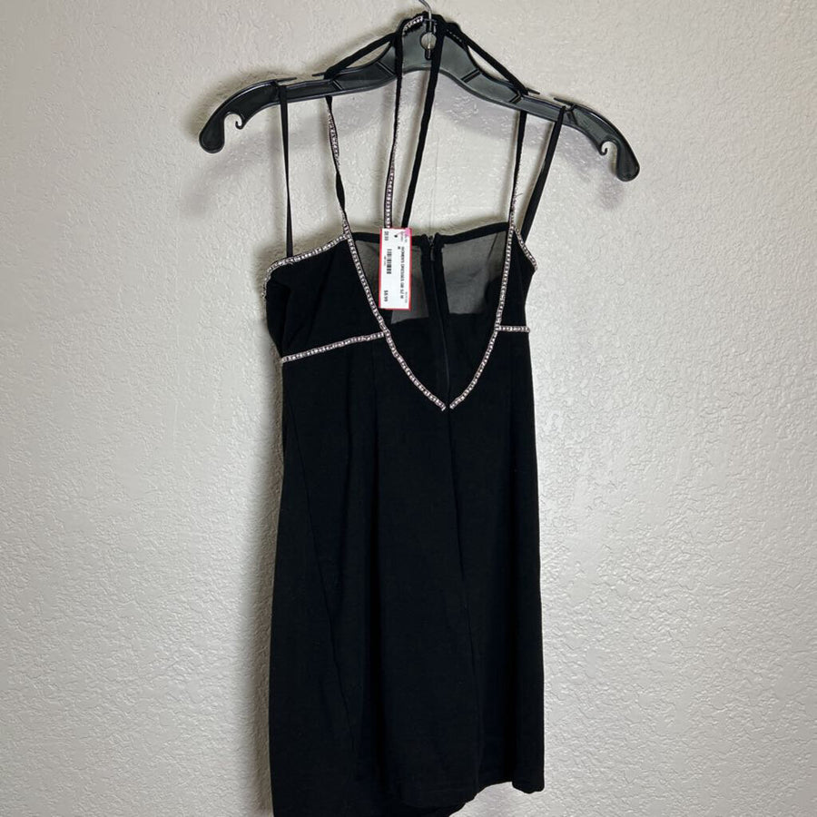 GB WOMEN'S DRESSES M