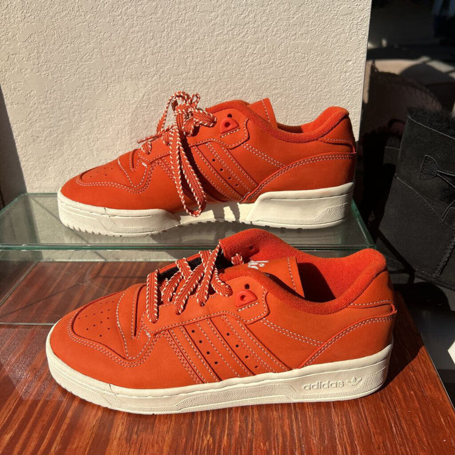 Adidas WOMEN'S FOOTWEAR 7.5
