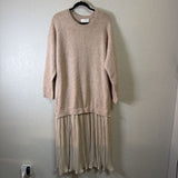 IN FEBRUARY WOMEN'S DRESSES M