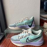 NIKE WOMEN'S FOOTWEAR 8