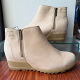 Sorel WOMEN'S FOOTWEAR 9.5