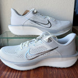 NIKE WOMEN'S FOOTWEAR 10