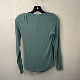Lululemon WOMEN'S ATHLETIC 6