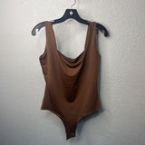 WOMEN'S TOPS L