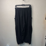WOMEN'S PANTS M