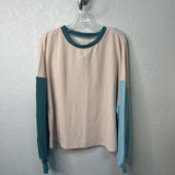 WOMEN'S TOPS