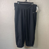 NIKE WOMEN'S ATHLETIC S