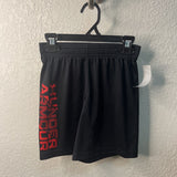 UNDER ARMOUR BOY'S SHORTS 6