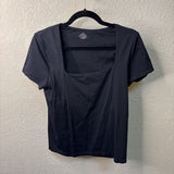 WOMEN'S TOPS L