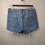 Gap WOMEN'S SHORTS 10