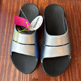 OOFOS WOMEN'S FOOTWEAR 8