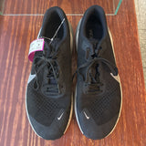 NIKE MEN'S FOOTWEAR 11