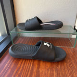 UNDER ARMOUR BOY'S FOOTWEAR 7