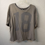 WOMEN'S TOPS L