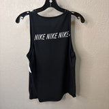 NIKE WOMEN'S ATHLETIC M