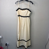 WOMEN'S DRESSES M