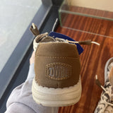 HEY DUDE WOMEN'S FOOTWEAR 6