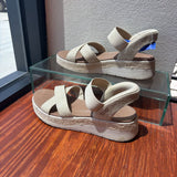 Bobs WOMEN'S FOOTWEAR 7