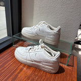 NIKE GIRL'S FOOTWEAR 5Y