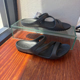 Crocs WOMEN'S FOOTWEAR 9