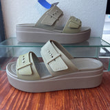Crocs WOMEN'S FOOTWEAR 8