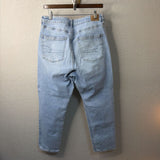 WOMEN'S JEANS 12