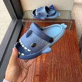 BOY'S FOOTWEAR 9/10