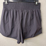 WOMEN'S ATHLETIC L