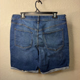 Old Navy WOMEN'S SHORTS 14