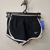 NIKE GIRL'S SHORTS YXS