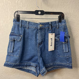 WOMEN'S SHORTS 9