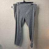 NIKE WOMEN'S ATHLETIC 1XL